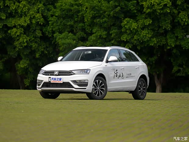 众泰汽车 众泰SR7 2016款 1.5T CVT魔方之心版 国IV