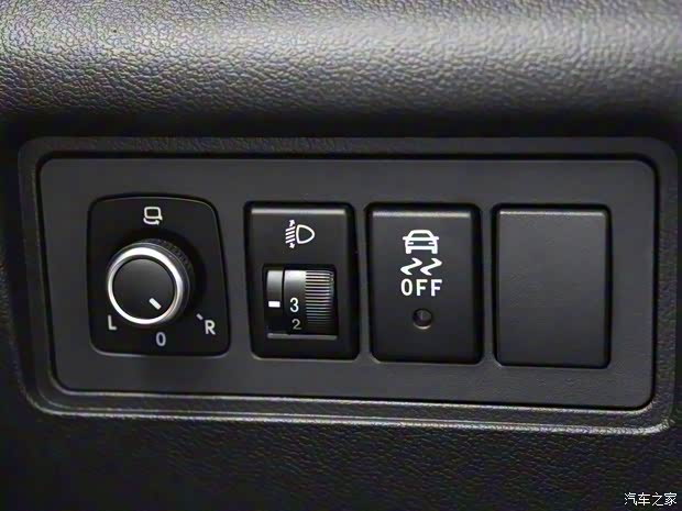 北汽銀翔 北汽幻速S3 2016款 S3L 1.5L 手動尊貴型