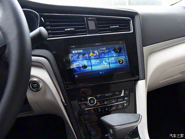 东风启辰 启辰D60 2017款 1.6L CVT智联豪华版 东风启辰 启辰D60 2017款 1.6L CVT智联豪华版