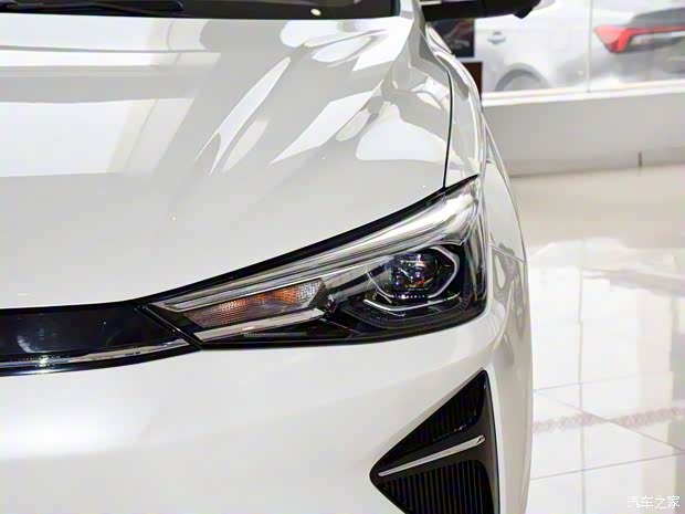 上汽集团 荣威Ei5 2021款 基本型