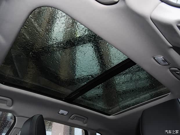 众泰汽车 大迈X7 2017款 上进版 2.0T DCT黄山型 7座