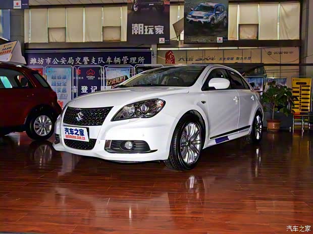 鈴木(進(jìn)口) 凱澤西 2011款 2.4L 兩驅(qū)運(yùn)動(dòng)導(dǎo)航版 鈴木(進(jìn)口) 凱澤西 2011款 2.4L 兩驅(qū)運(yùn)動(dòng)導(dǎo)航版