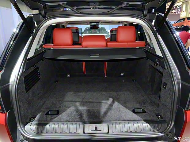 路虎(進口) 攬勝運動版 2018款 基本型