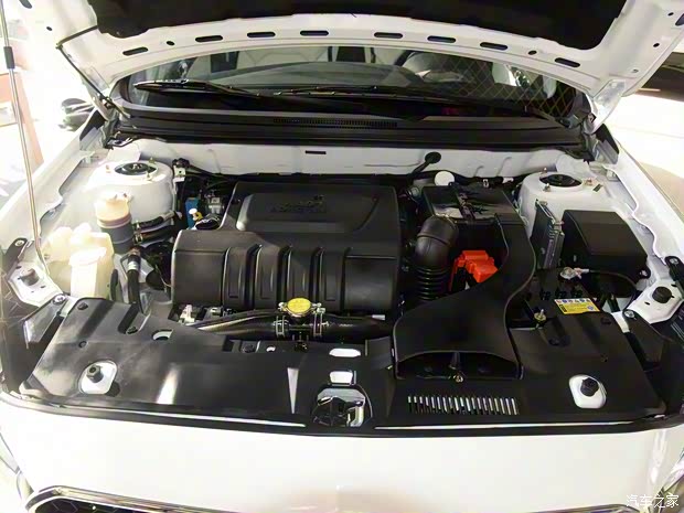 东南汽车 V5菱致 2017款 1.5L 手动新贵型