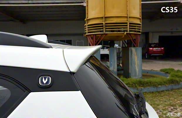 长安汽车 长安CS35 2016款 1.6L 自动尊贵型 国V 长安汽车 长安CS35 2016款 1.6L 自动尊贵型 国V