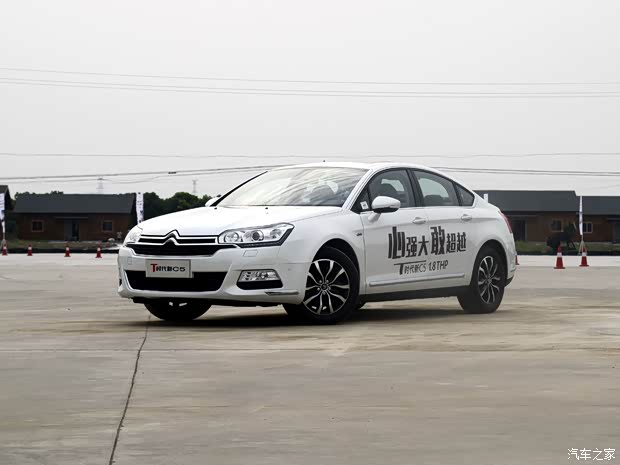 东风雪铁龙 雪铁龙C5 2016款 1.6T 自动尊悦型