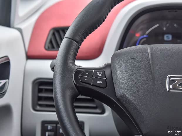 眾泰汽車 眾泰E200 2016款 三門兩座科技版