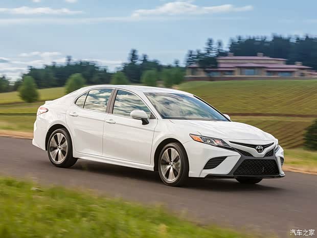 丰田(进口) 凯美瑞(海外) 2018款 SE