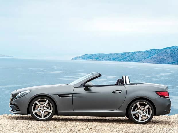 奔馳(進(jìn)口) 奔馳SLC 2016款 SLC 300