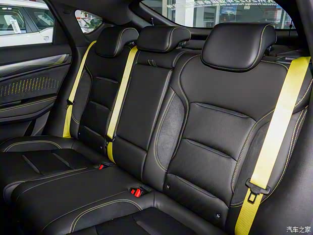 吉利汽车 星越S 2021款 2.0T 两驱版