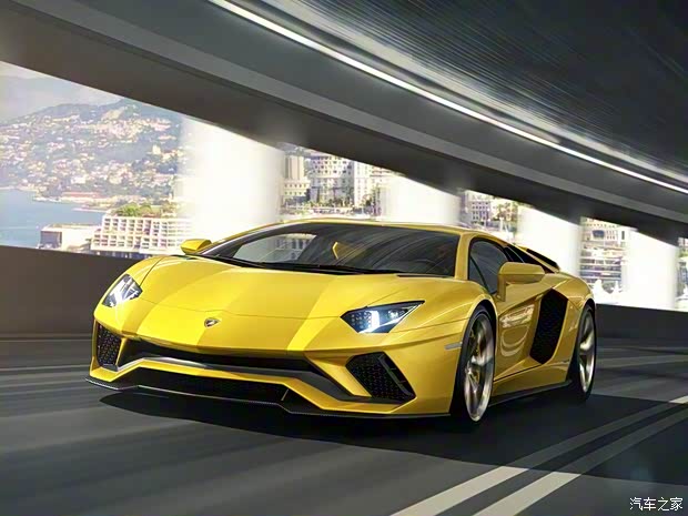 兰博基尼 Aventador 2017款 AVENTADOR S