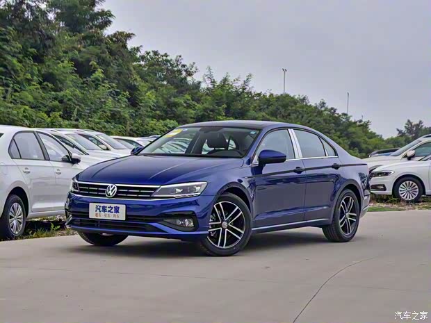 上汽大眾 凌渡 2021款 改款 280TSI DSG舒適版