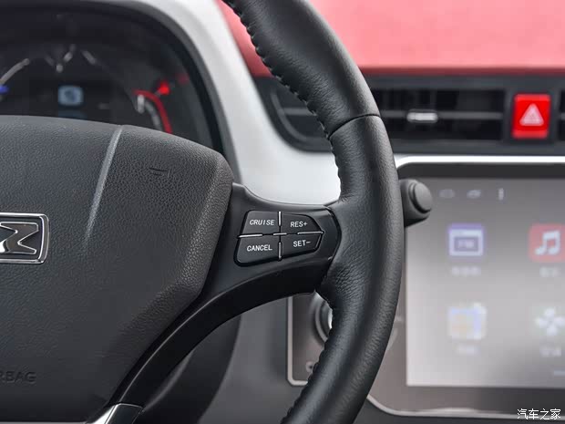 眾泰汽車 眾泰E200 2016款 三門兩座科技版