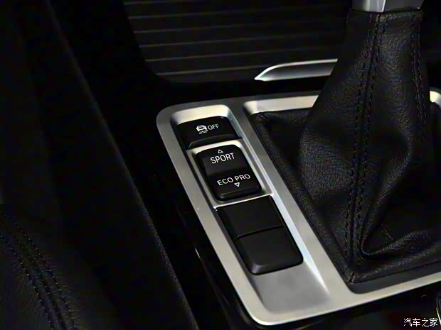 華晨寶馬 寶馬1系 2017款 118i 設(shè)計(jì)套裝型