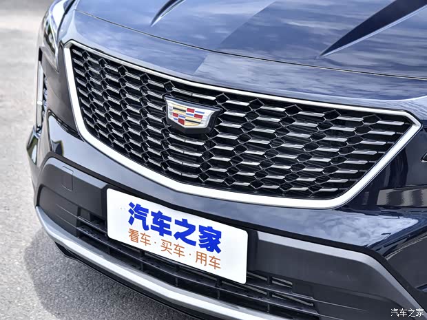 上汽通用凯迪拉克 凯迪拉克XT4 2021款 28T 两驱领先型