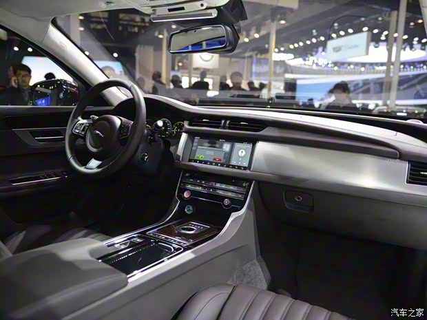 奇瑞捷豹路虎 捷豹XFL 2016款 基本型 奇瑞捷豹路虎 捷豹XFL 2016款 基本型