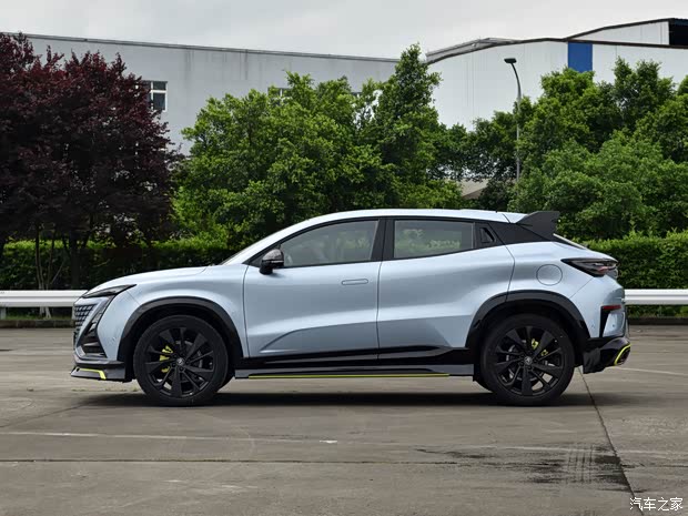 長安汽車 長安UNI-T 2021款 運(yùn)動版