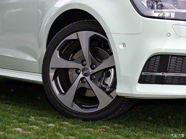 一汽-大众奥迪 奥迪A3 2017款 Sportback 基本型 一汽-大众奥迪 奥迪A3 2017款 Sportback 基本型