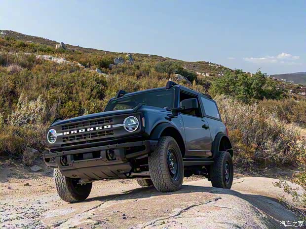 福特(进口) Bronco 2021款 两门版 Black Diamond 福特(进口) Bronco 2021款 两门版 Black Diamond