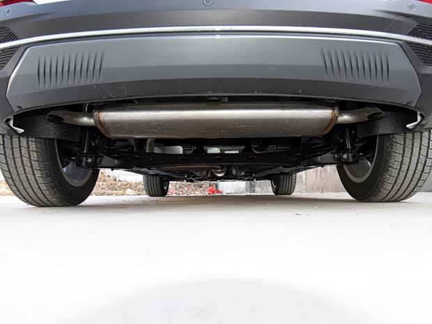 一汽奔腾 奔腾T55 2021款 中配