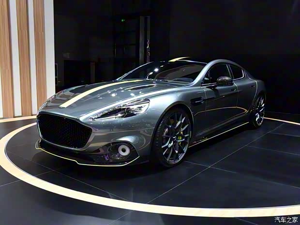 阿斯顿·马丁 Rapide 2017款 6.0L AMR 阿斯顿·马丁 Rapide 2017款 6.0L AMR