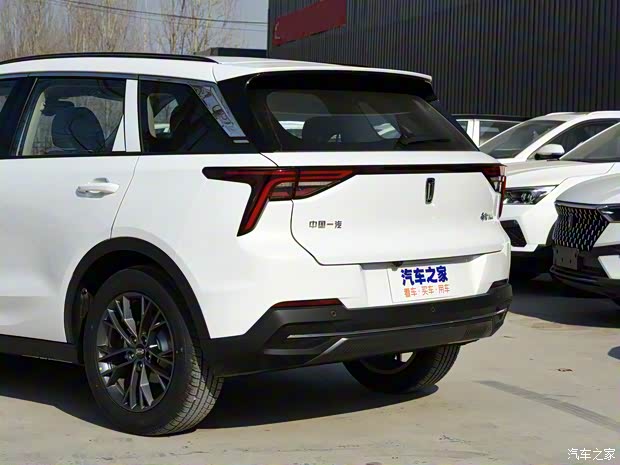 一汽奔腾 奔腾T55 2021款 中配