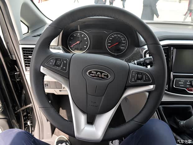 江淮汽车 瑞风M4 2016款 基本型