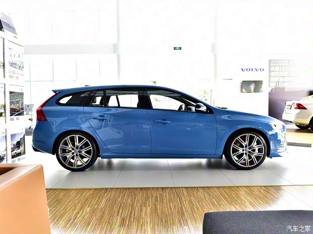 沃爾沃(進(jìn)口) 沃爾沃V60 2017款 2.0T Polestar