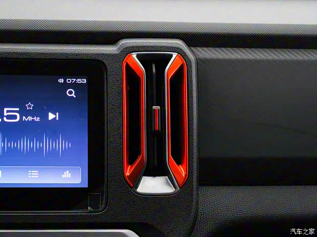 上汽通用五菱 五菱征途 2021款 越境征途版