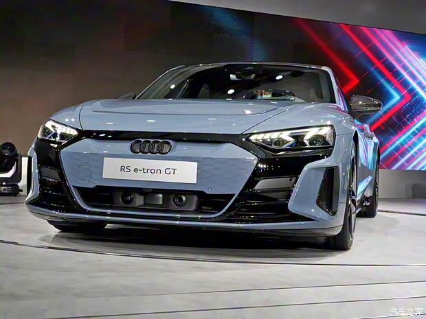 Audi Sport 奧迪RS e-tron GT 2021款 基本型