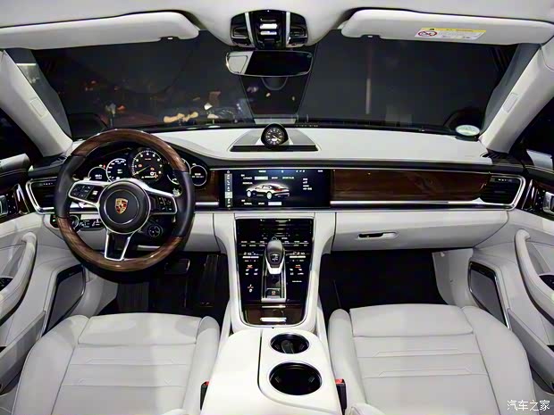 保時捷 Panamera 2017款 Panamera 4 E-Hybrid 行政加長版 2.9T