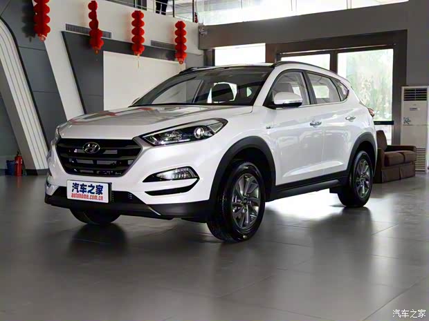 北京現(xiàn)代 途勝 2015款 1.6T 雙離合兩驅(qū)智能型