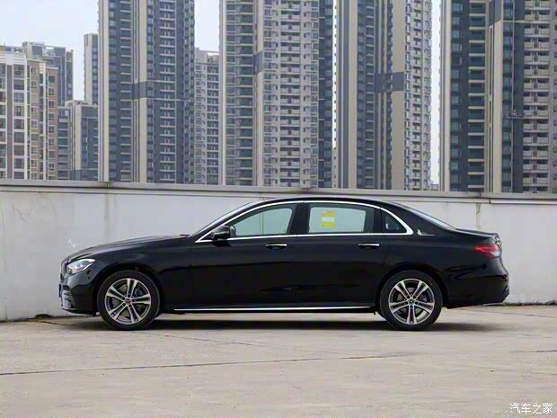 北京奔馳 奔馳E級(jí) 2021款 改款 E 260 L 運(yùn)動(dòng)型