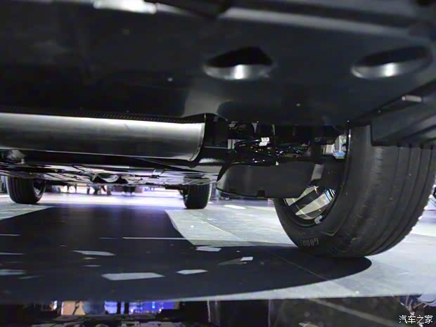 东风雪铁龙 凡尔赛 C5X 2021款 基本型