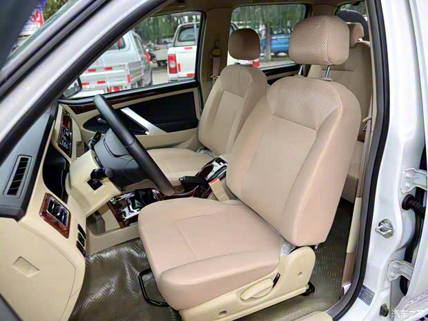 江淮汽車 瑞鈴 2015款 2.5T V5 限量版 兩驅(qū)大雙排4B2-95C43
