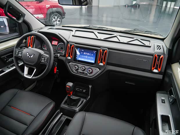 上汽通用五菱 五菱征途 2021款 越境征途版