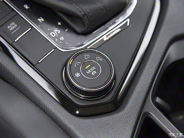 上汽大众 途观L 2021款 380TSI 自动四驱R-Line越享版7座 上汽大众 途观L 2021款 380TSI 自动四驱R-Line越享版7座