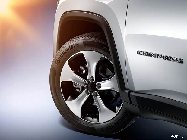 廣汽菲克Jeep 指南者 2017款 200T 臻享版