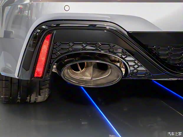 Audi Sport 奧迪RS 6 2021款 RS 6 4.0T Avant 尊享版