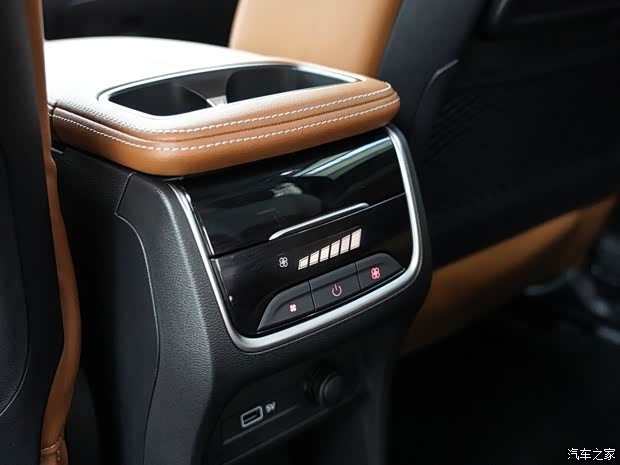 上汽大通 上汽大通MAXUS G50 2021款 PLUS 基本型