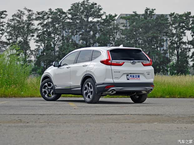 东风本田 本田CR-V 2017款 240TURBO CVT四驱尊耀版