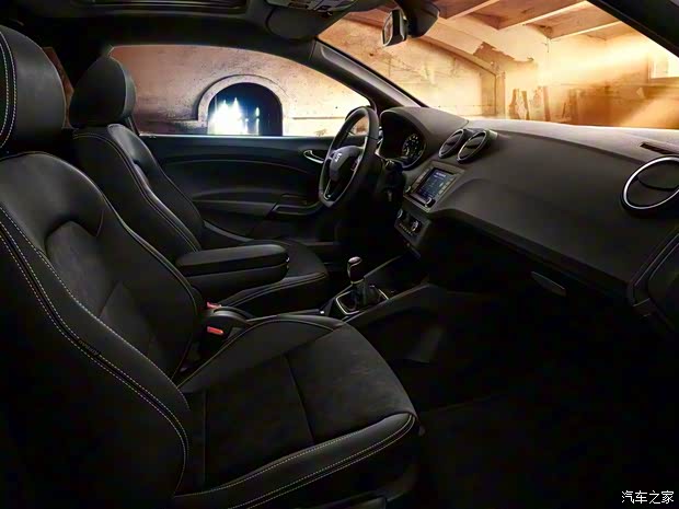 西雅特 伊比颯Ibiza 2016款 Cupra