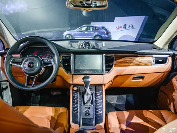 众泰汽车 众泰SR9 2016款 2.0T 自动基本型