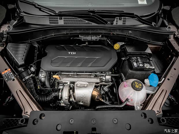 上汽集團 榮威RX5 2016款 30T 兩驅(qū)基本型