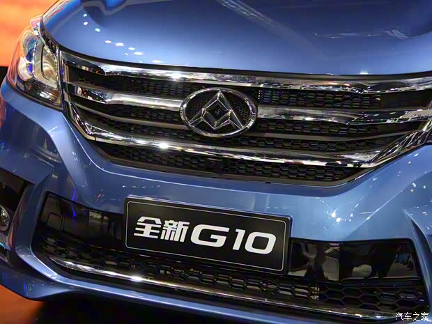 上汽商用車 上汽大通G10 2015款 2.0T 自動(dòng)旗艦版