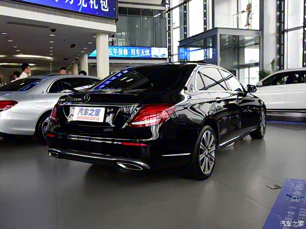北京奔驰 奔驰E级 2016款 E 300 L 北京奔驰 奔驰E级 2016款 E 300 L
