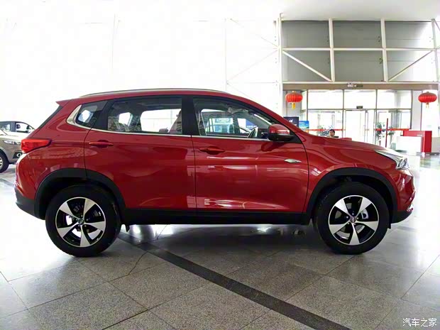 奇瑞汽车 瑞虎7 2016款 2.0L CVT版型II