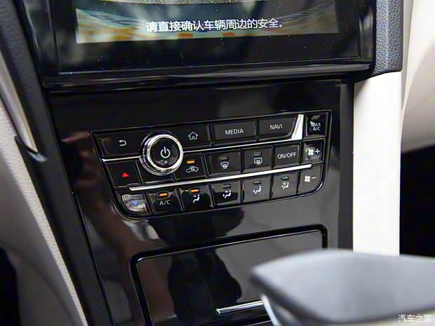 东风启辰 启辰D60 2017款 基本型