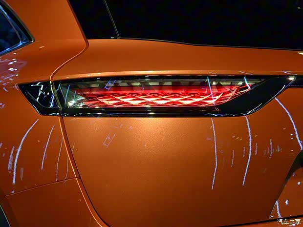 雪铁龙(进口) DS 7 2017款 基本型