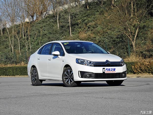 东风雪铁龙 C4世嘉 2016款 1.2THP 自动旗舰型 东风雪铁龙 C4世嘉 2016款 1.2THP 自动旗舰型